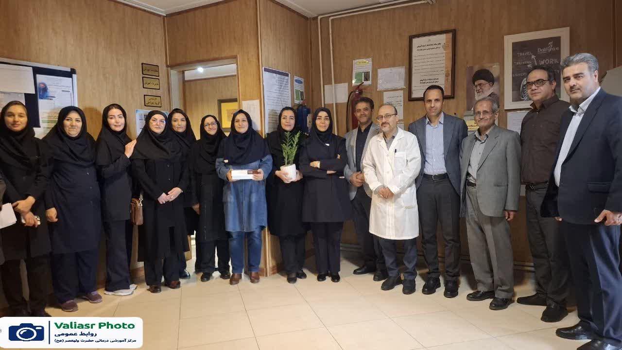 تجلیل از پرستاران مرکز آموزشی درمانی حضرت ولیعصر(عج) به مناسبت روز پرستار